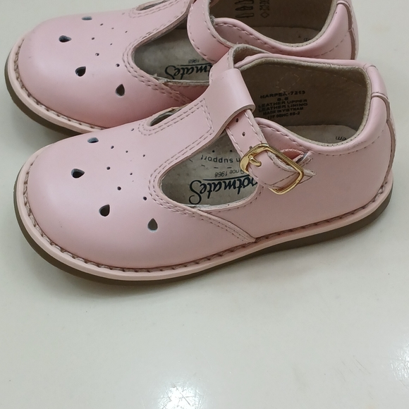 FootMates Pink T-Strap Dress Shoes - Picture 3 of 4